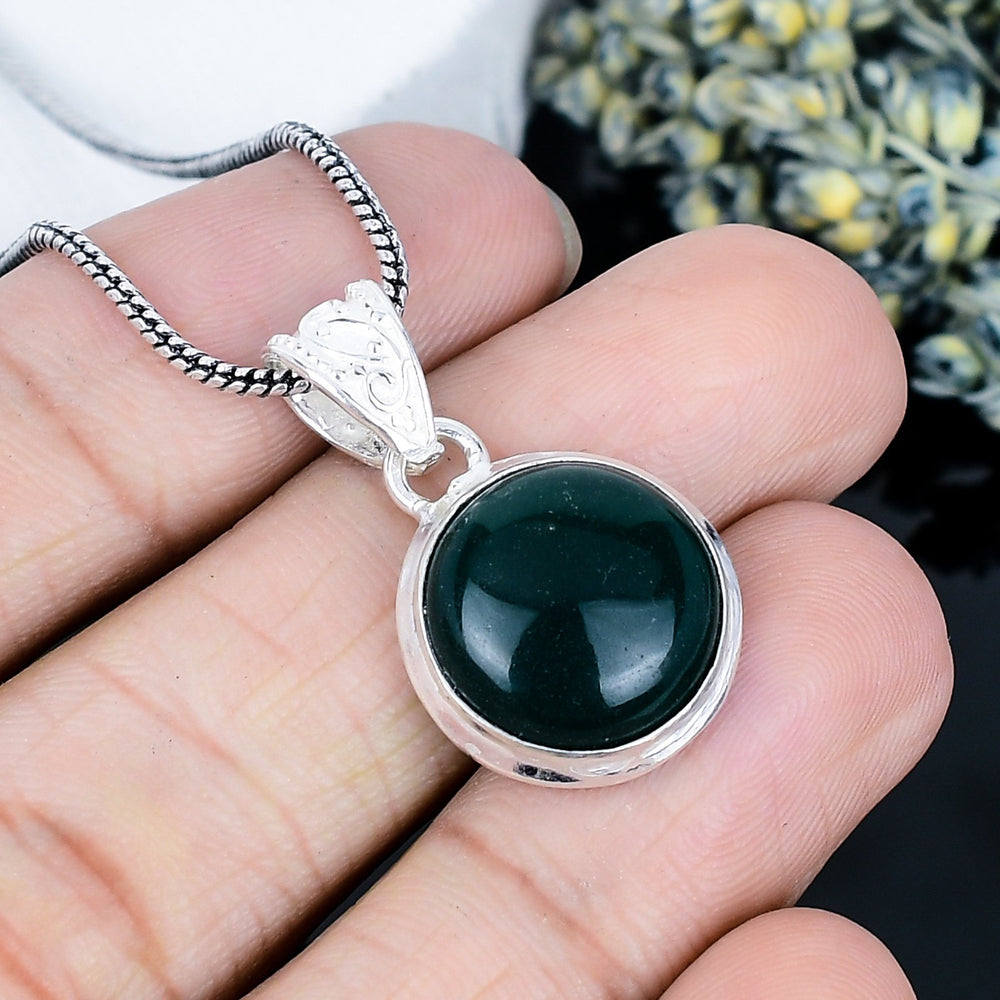 ZAREYA Bloodstone Vitality Pendant – 925 Silver | Strength of Earth Talisman