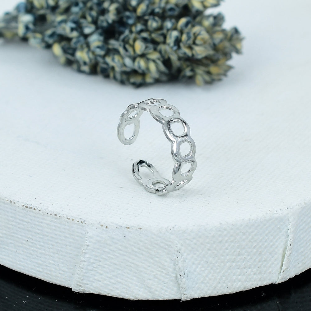 ZAREYA Oval Loop Ring – 925 Silver | Modern Open Band Adjustable Ring