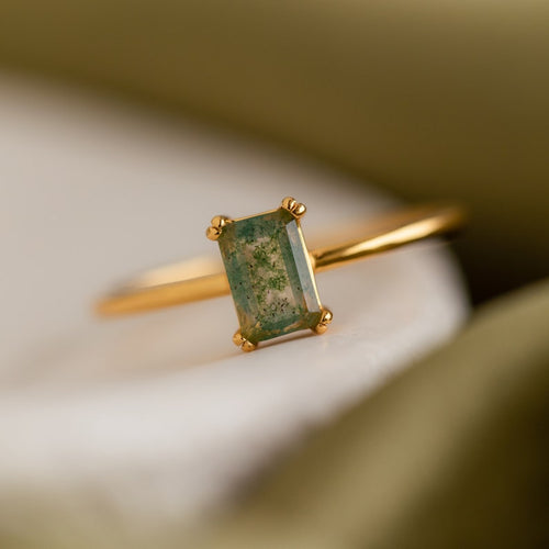 ZAREYA Green Moss Agate Ring – 925 Sterling Silver | Minimal Gold-Plated Statement Ring