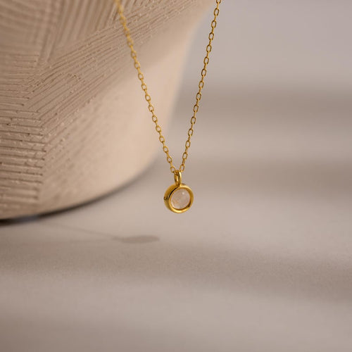 ZAREYA Moonstone Glow Pendant – 925 Silver | Minimal Bezel Necklace
