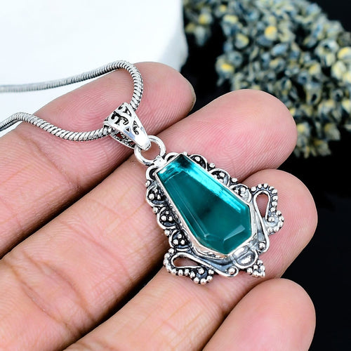 ZAREYA Ocean Crest Pendant – 925 Silver with Deep Teal Stone