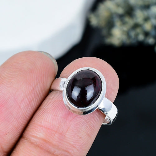 ZAREYA Merlot Muse Ring – 925 Silver | Deep Red Cabochon Elegance