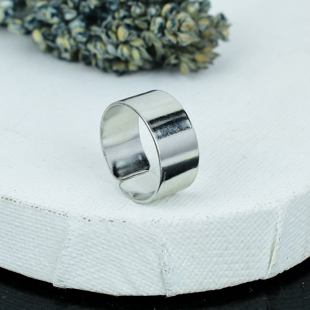 ZAREYA Sleek Band Ring – 925 Silver | Minimal Statement Unisex Ring