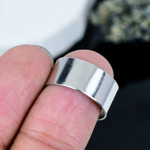 ZAREYA Sleek Band Ring – 925 Silver | Minimal Statement Unisex Ring