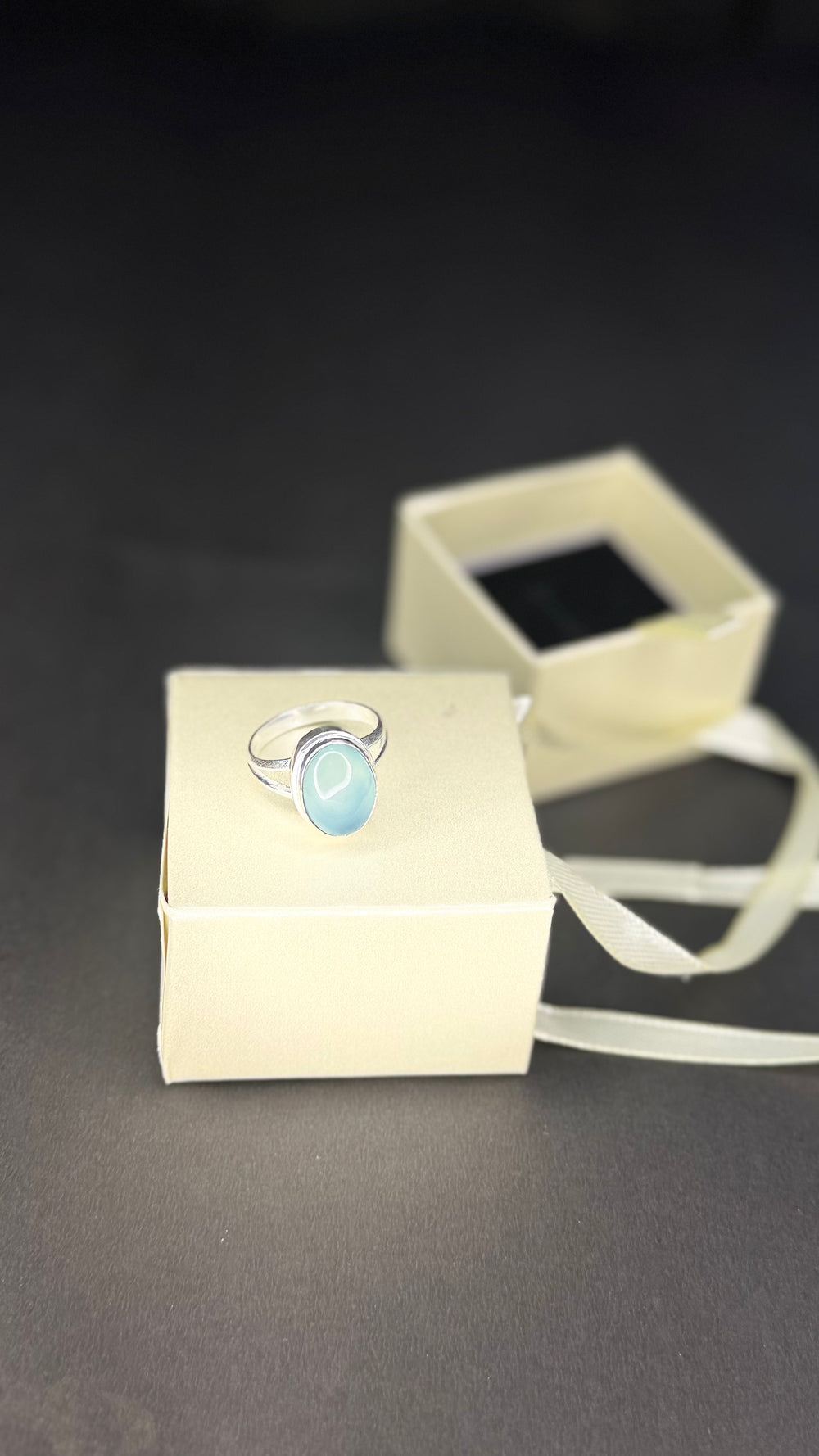 ZAREYA Aquatic Blue Oval Gemstone Ring – 925 Sterling Silver