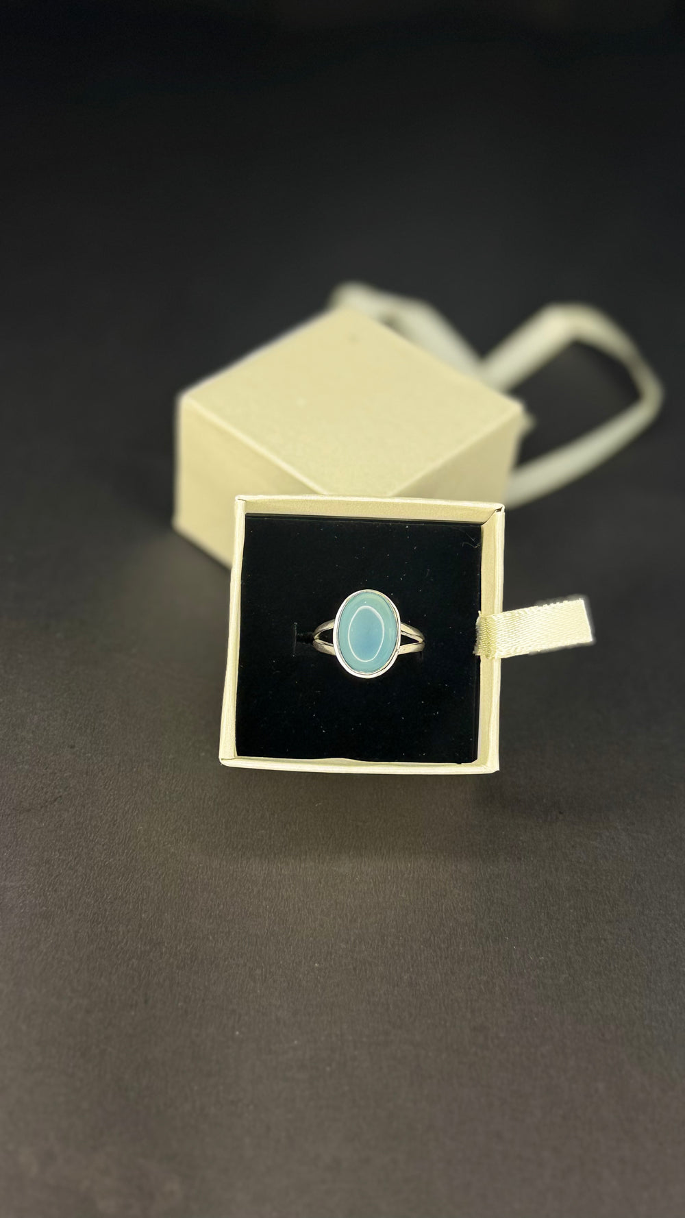 ZAREYA Aquatic Blue Oval Gemstone Ring – 925 Sterling Silver