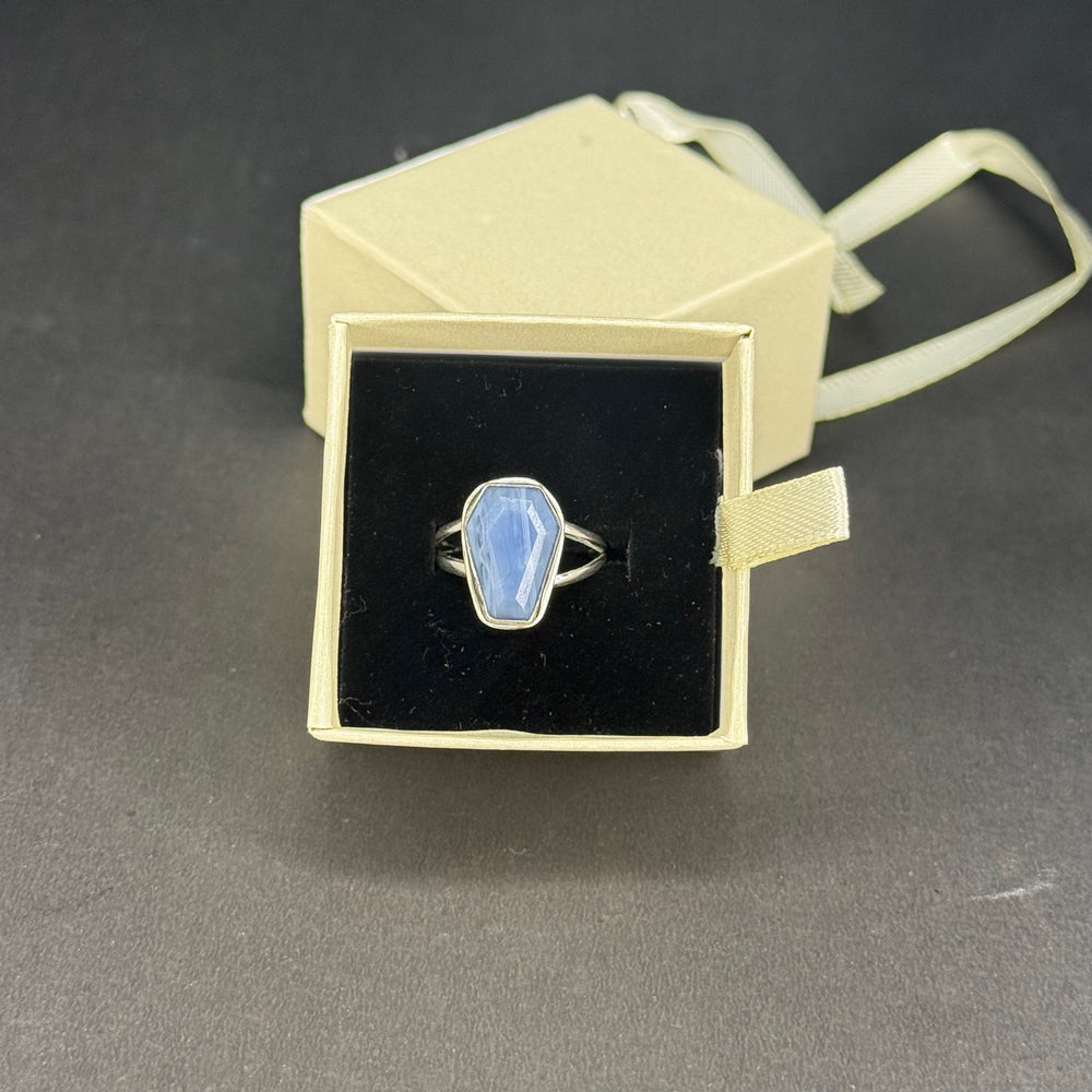 ZAREYA Blue Chalcedony Shield Ring – 925 Silver | Minimal Luxe Jewelry for Women