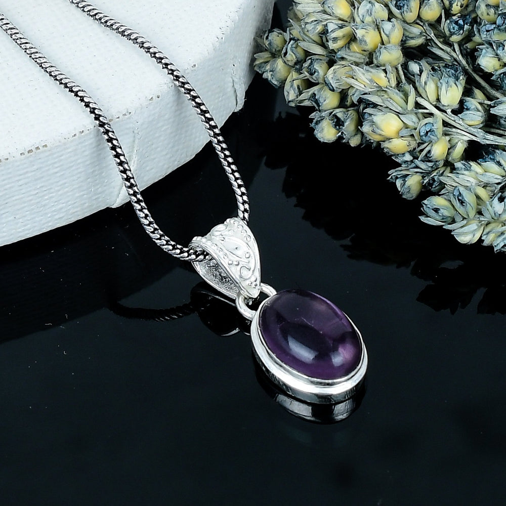 ZAREYA Oval Amethyst Pendant – 925 Silver | Royal Purple Glow Necklace