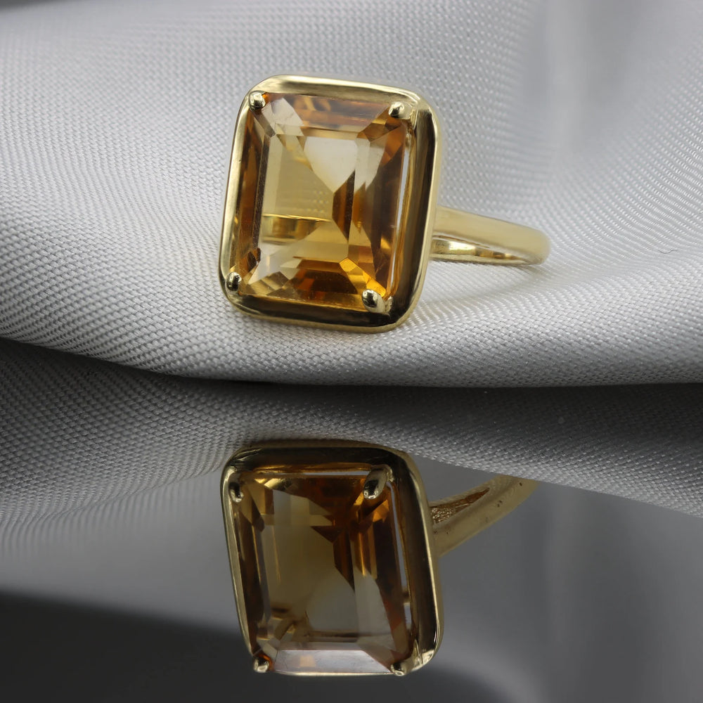 ZAREYA Citrine Radiance Ring – Gold-Plated 925 Sterling Silver