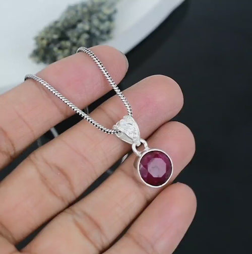 ZAREYA Pink Rose Quartz Pendant – 925 Silver | Soft Blush Gem Necklace